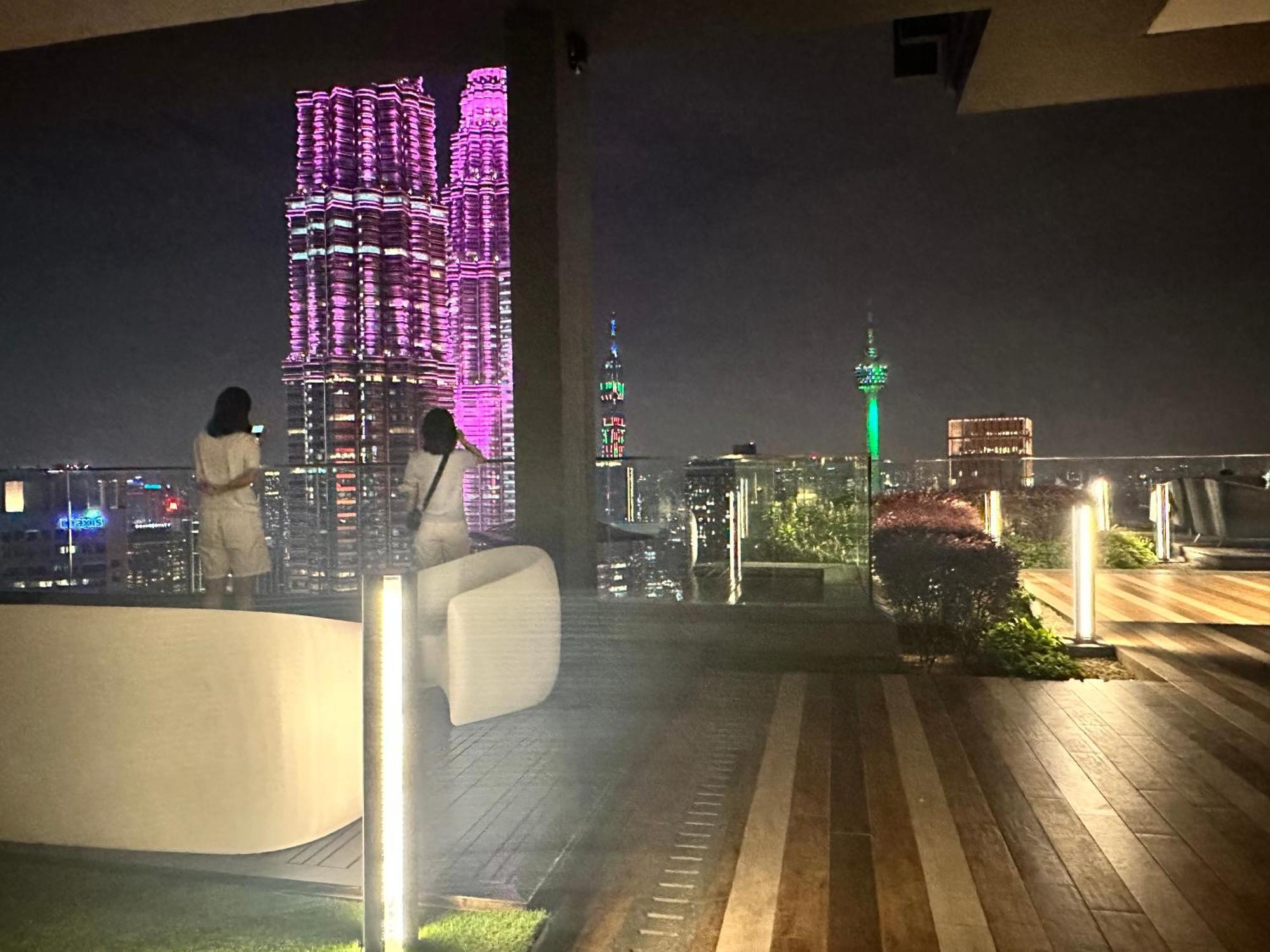 Star At Klcc By Eae Apartment กัวลาลัมเปอร์ ภายนอก รูปภาพ
